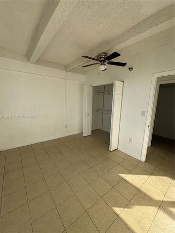 800 Washington Ave 1107, Miami Beach, FL 33139
