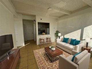 800 Washington Ave 1107, Miami Beach, FL 33139