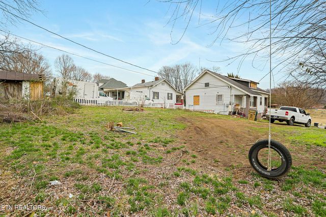 107 Woodlawn Drive, Knoxville, TN 37912