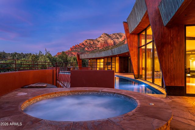 35 Garnet Hill Drive, Sedona, AZ 86336
