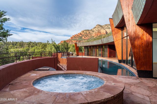 35 Garnet Hill Drive, Sedona, AZ 86336