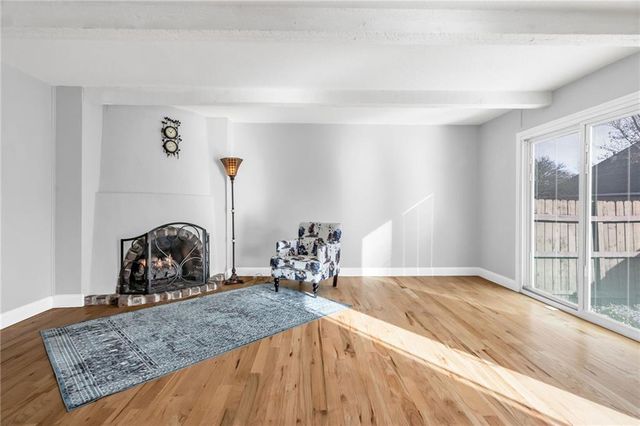 10239 Robinson Street, Overland Park, KS 66212