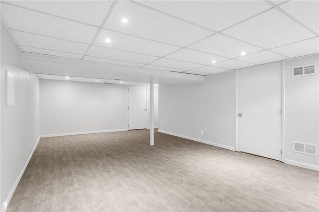 10239 Robinson Street, Overland Park, KS 66212