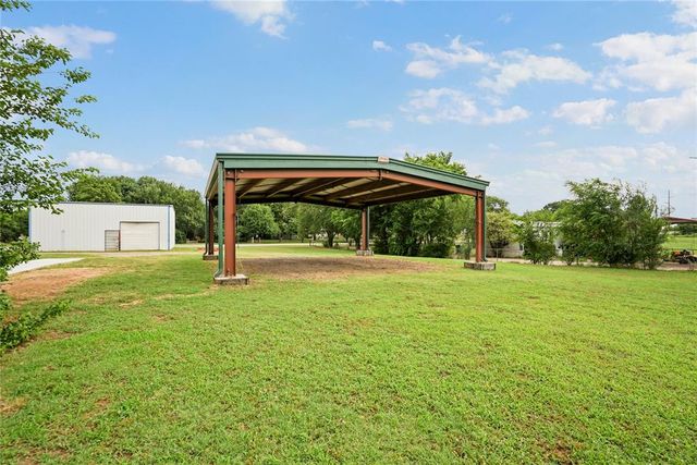 9801 60th Street, Lexington, OK 73051
