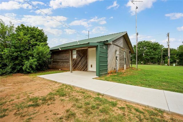 9801 60th Street, Lexington, OK 73051