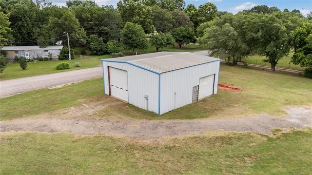 9801 60th Street, Lexington, OK 73051