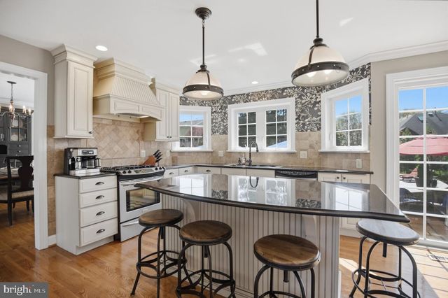 310 NEWTON CT, Haddon Township, NJ 08107