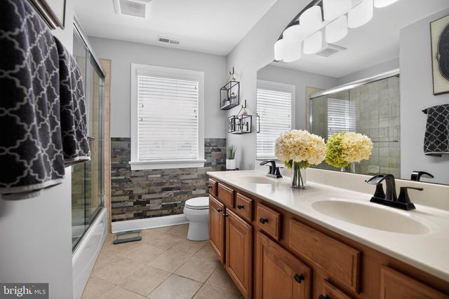 310 NEWTON CT, Haddon Township, NJ 08107