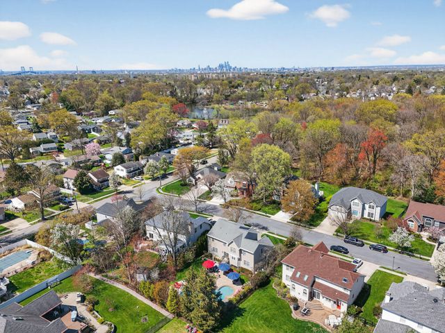 310 NEWTON CT, Haddon Township, NJ 08107