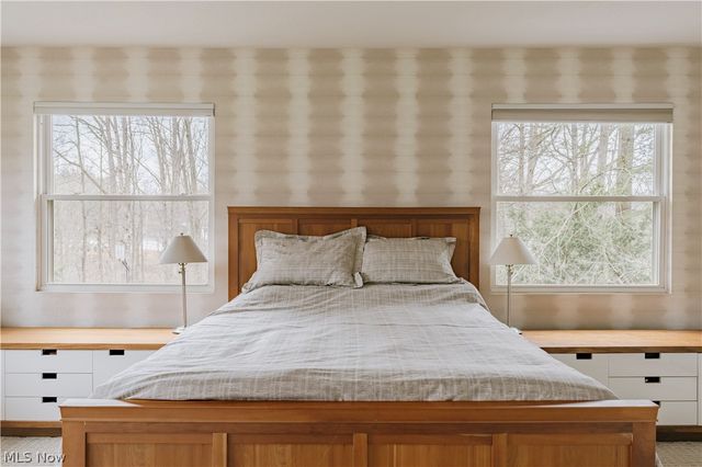 35 Skyline Drive, Moreland Hills, OH 44022