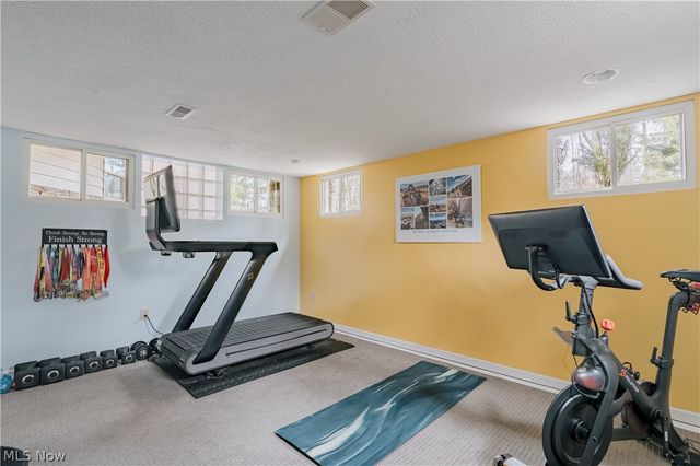 35 Skyline Drive, Moreland Hills, OH 44022