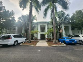 5300 NW 87th Ave 614, Doral, FL 33178