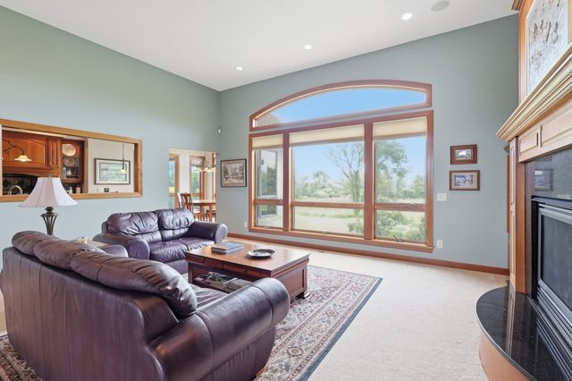 22720 Sweeney Lane, Lakeville, MN 55044