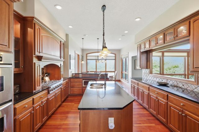 22720 Sweeney Lane, Lakeville, MN 55044