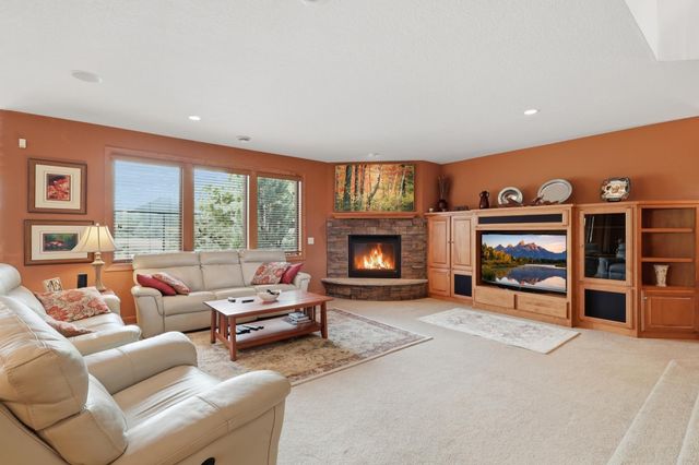 22720 Sweeney Lane, Lakeville, MN 55044