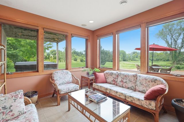22720 Sweeney Lane, Lakeville, MN 55044