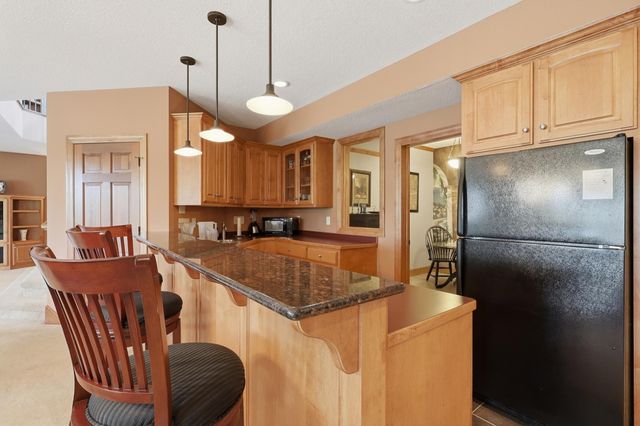 22720 Sweeney Lane, Lakeville, MN 55044