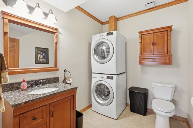 22720 Sweeney Lane, Lakeville, MN 55044