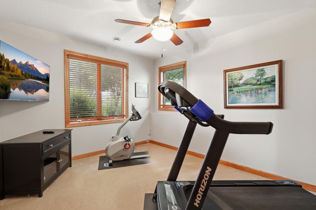 22720 Sweeney Lane, Lakeville, MN 55044