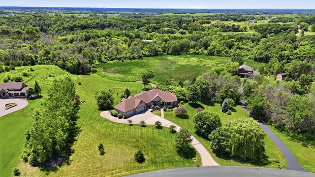 22720 Sweeney Lane, Lakeville, MN 55044