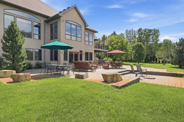 22720 Sweeney Lane, Lakeville, MN 55044