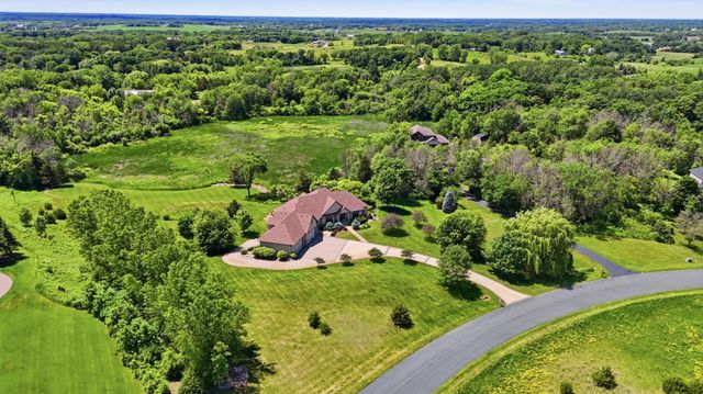 22720 Sweeney Lane, Lakeville, MN 55044