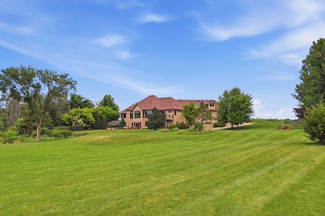 22720 Sweeney Lane, Lakeville, MN 55044