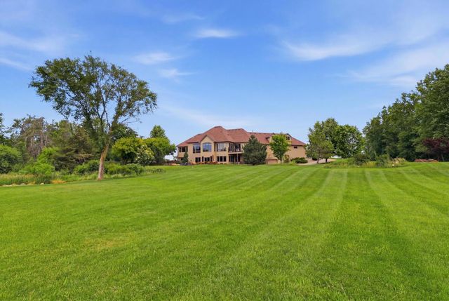 22720 Sweeney Lane, Lakeville, MN 55044