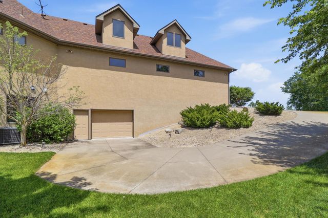 22720 Sweeney Lane, Lakeville, MN 55044