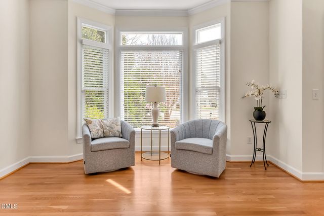 109 N Crabtree Knolls, Chapel Hill, NC 27514