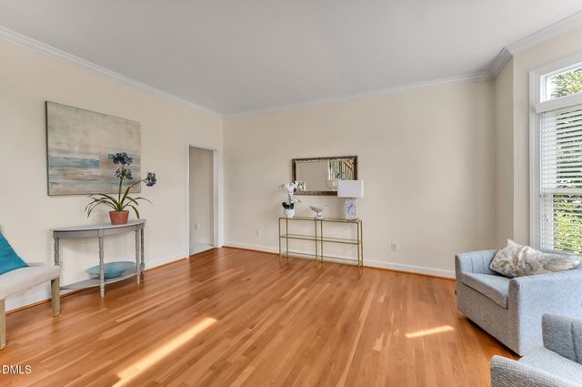 109 N Crabtree Knolls, Chapel Hill, NC 27514