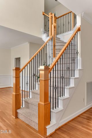 109 N Crabtree Knolls, Chapel Hill, NC 27514