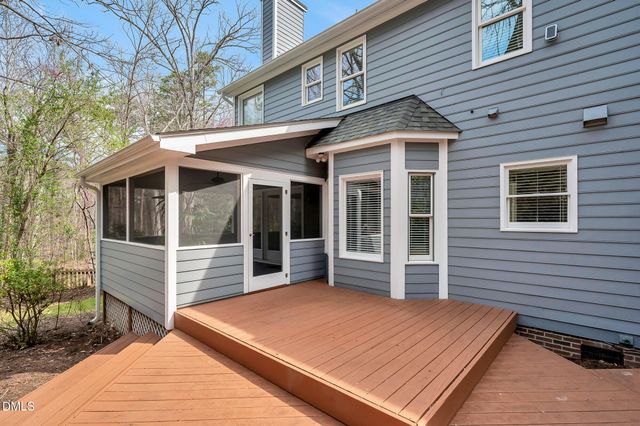 109 N Crabtree Knolls, Chapel Hill, NC 27514