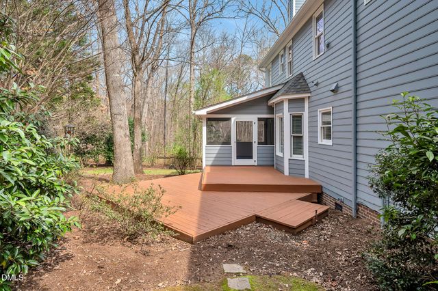 109 N Crabtree Knolls, Chapel Hill, NC 27514