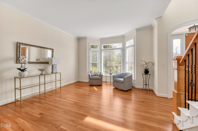 109 N Crabtree Knolls, Chapel Hill, NC 27514