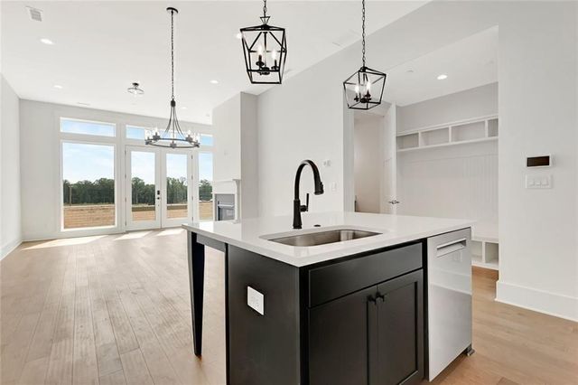 190 Rolison Way, Fayetteville, GA 30214