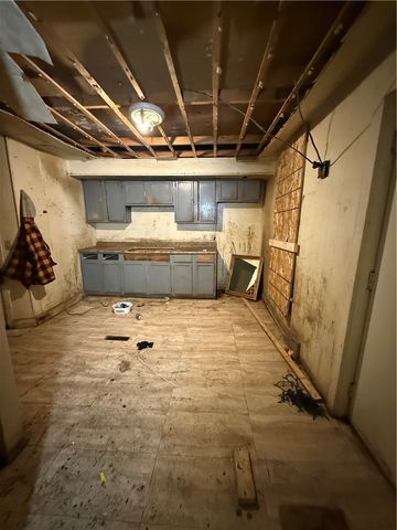 858 North Street, Rochester, NY 14605