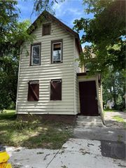 858 North Street, Rochester, NY 14605