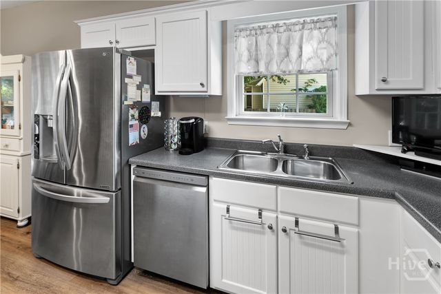230 Landing Way, Richmond Hill, GA 31324