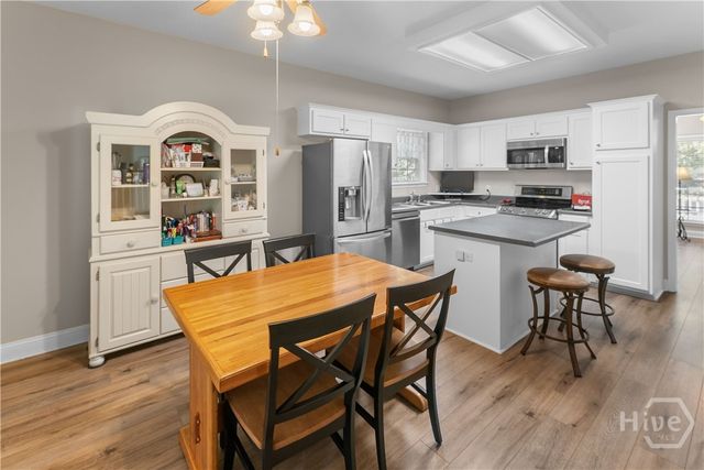 230 Landing Way, Richmond Hill, GA 31324