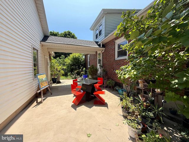 337 STEVENS AVE, Bernville, PA 19506