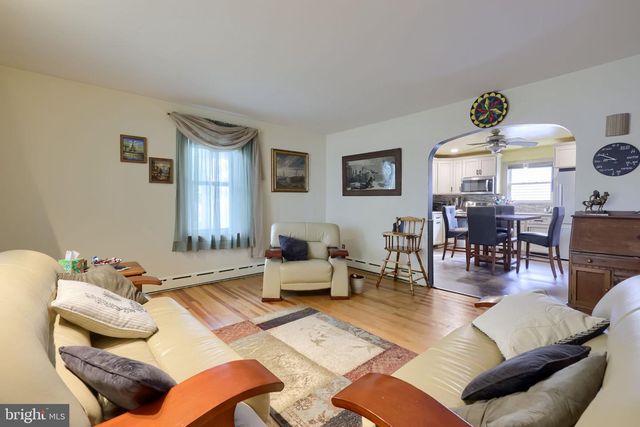 337 STEVENS AVE, Bernville, PA 19506