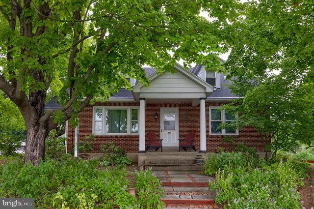 337 STEVENS AVE, Bernville, PA 19506