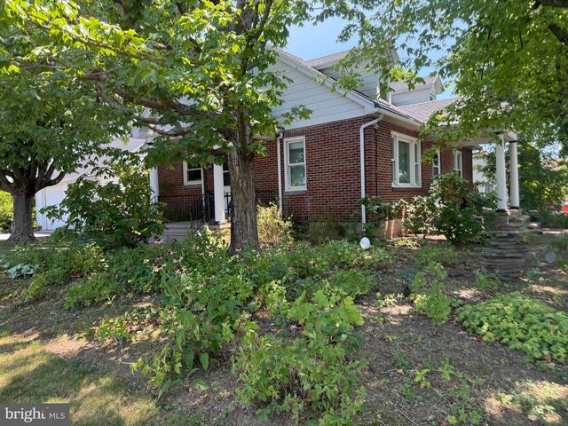 337 STEVENS AVE, Bernville, PA 19506