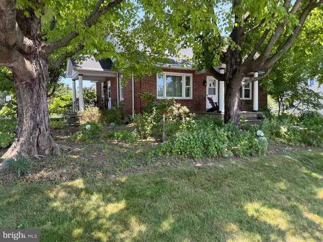337 STEVENS AVE, Bernville, PA 19506