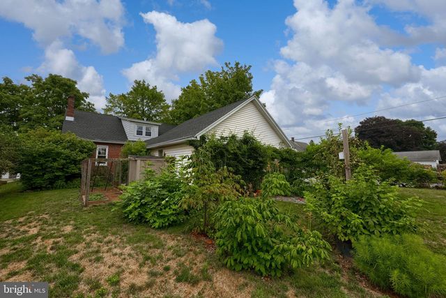 337 STEVENS AVE, Bernville, PA 19506