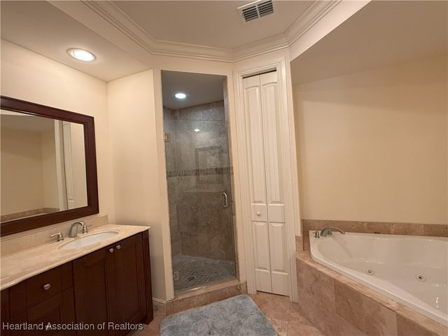 2351 Lakeview Drive 115, Sebring, FL 33870