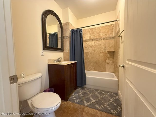 2351 Lakeview Drive 115, Sebring, FL 33870