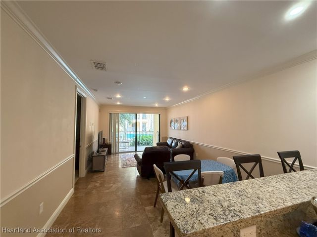 2351 Lakeview Drive 115, Sebring, FL 33870