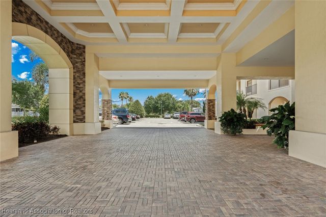 2351 Lakeview Drive 115, Sebring, FL 33870